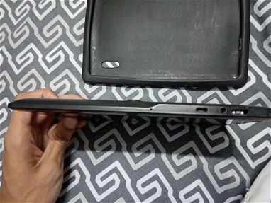 Vendo Tablet (Roto) para piezas - Img main-image