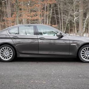BMW 535i 2011 Transmisión manual de 6 velocidades, turbo de 6 cilindros, sin modificaciones - Img 112178370