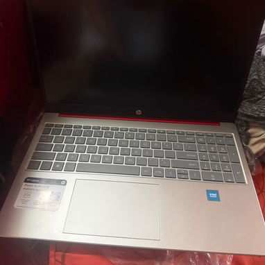 Laptop HP 15  Micro Intel Inside N200 gen 12 3.7 hz  Disco duro ssd 128 gb Batería 6 horas  4gb RAM DDR 4  Windows 11  N - 2/2