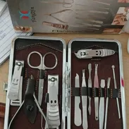 Set de 12 piezas de manicure - Img 57264963