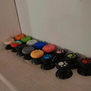 Convertidor de HDMI a VGA y gomitas de colores para joystick - Img 50326018