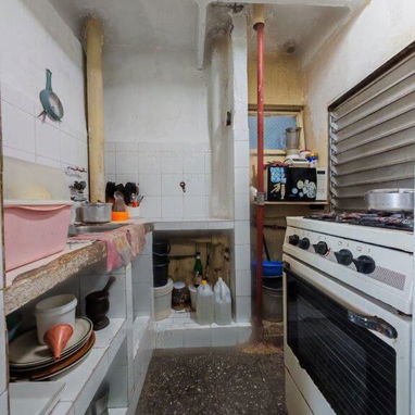 Esquina Zanja y Espada,a 2 Cuadras d Infanta=12Plantas,6toPiso,2Elevadores,Apto de 1/4(UN CUARTO) Con Clóset,Terraza a l - 6/10