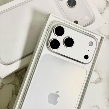 El nuevo iPhone 17 Pro de Apple con 256 GB de almacenamiento. - Img 123663135