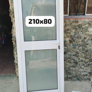 Puertas de aluminio con cristal y melamina exterior y interiores - Img 55586831