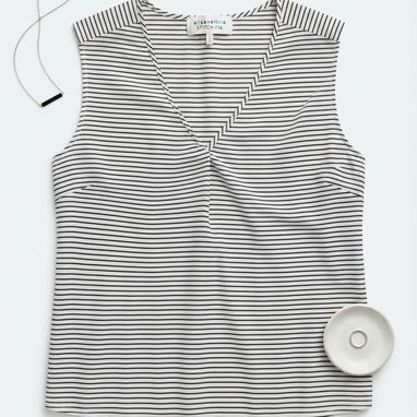 👕👕👕👕👕👕👕👕 - 4/10