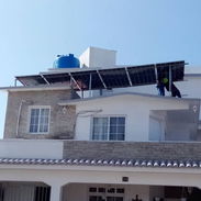 Renta en Santa Fé con paneles solares, 4 habitaciones, piscina y salida al mar - Img 54771962