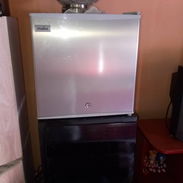 Minibar, sólo 2 meses de uso - Img 57124730