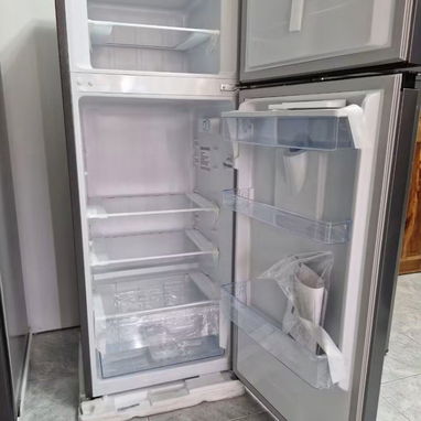 Refrigerador de 7,5 pies - 2/2