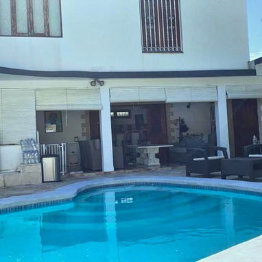 📱 Mansión de Lujo con Piscina en Siboney: Espacio y Exclusividad - Img 115379039
