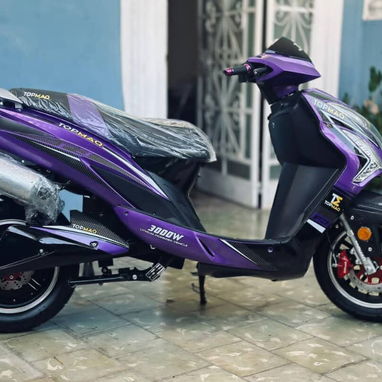 MOTO ELÉCTRICA TOPMAQ F3 3000 Wats  • ⁠72 Volt  • ⁠45 Amp  • ⁠Autonomía de 100-120 km/ Ventas - 2/3