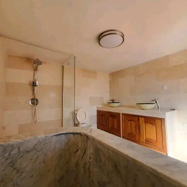 Casa independiente en Rio Verde 3 cuartos óptimo estado - 6/10