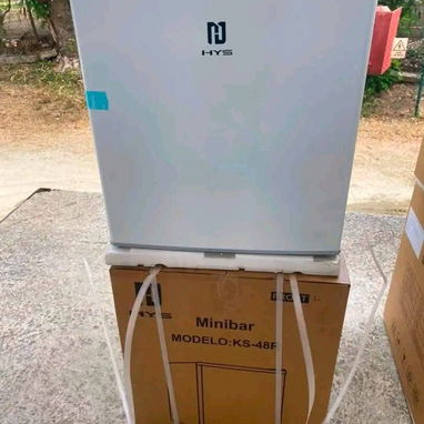 MINI BAR NUEVO EN CAJA - 3/3