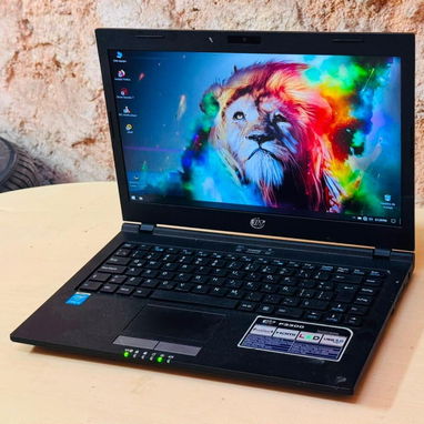 Laptop Vit como nueva de paquete Equipo confiable con rendimiento ideal para algunos juegos y trabajos de programación - Img 125182993