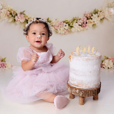 😍🎂 ¡Una sesión de Smash Cake para comérsela a besos! - 4/6
