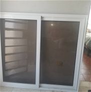 ventana de aluminio con cristales original - Img 45974736