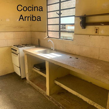 Casa Totalmente independiente Santo Suárez Grande 65mil 53582376 - 10/10