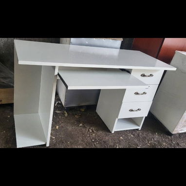Mesa de computadora - Img 105523778