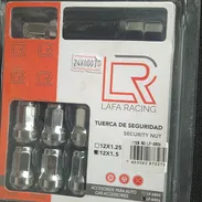 Tuercas de seguridad para clanes de autos nuevas en su caja - Img 55859472