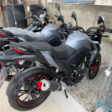 Moto Katzu Cheeta 200CC ⚙️5 velocidades - 4 tiempo ⛽️alto rendimiento  🏍️diseño deportivo moderno  ✅moto 0km - 2/8