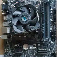 EN VENTA KIT DE 7MA PLACA NEW B250-DS3H+i7 6700+8 GB RAM DISIPADAS CON LED 5-278-7004 - Img 55623526