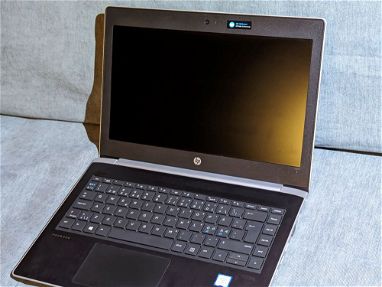 Laptop HP ProBook 430 G5, Intel i3, RAM 8GB, 256 GB internos - Img 65145024