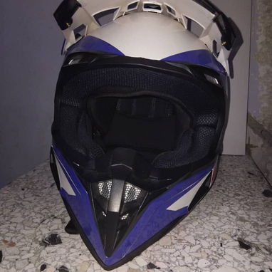 Casco integral - 3/6
