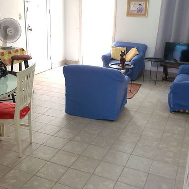 Se renta apartamento en el vedado por calzada y 18. (No sé va la corriente)58858577 - Img 122974661