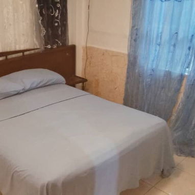SE RENTA CASA DE 3 DORMITORIOS con PISCINA PEQUEña EN LA PLAYA DE GUANABO. 54026428 POR WHATSAPP - Img 115797395