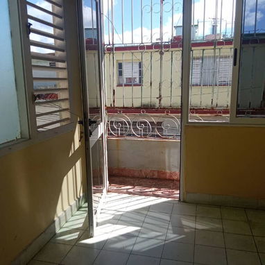 Apartamento en zona muy buena de La Habana!!! - Img 111887736
