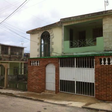Vendo casa  biplanta solo la parte de abajo en playa - Img 107861934
