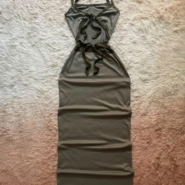 Vestidos de doble lazos con filo - 4/5