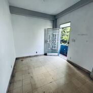Se Vende apartamento moderno 2/4 en Santo Suárez - Img 45466323