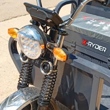TRICICLO X-RIDER — Modelo XR40 - 2/10