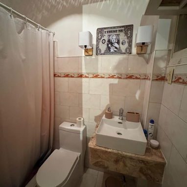 🏡Casa Independiente (Zona Residencial) - 10/10
