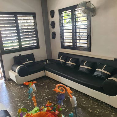 Se vende casa en Boyeros con garaje pequeño - Img 124704018