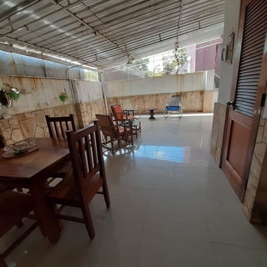 CASA EN VENTA | QUEREJETA (PLAYA) Privacidad, amplitud y una ubicación residencial privilegiada - 5/10