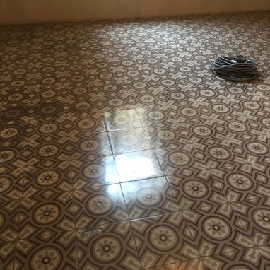 Pulido de pisos. Contamos con equipamiento moderno y productos para lograr un excelente resultado en todo tipo de piso. - Img 118788067