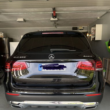 Se vende 40.000 €. Mercedes GLC 200. Semi nuevo solo 4300 KM. Año 2024 - Img 123042761