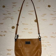 Vendo cartera de cuero italiano(Nueva) llamar al 52769486. - Img 57991211