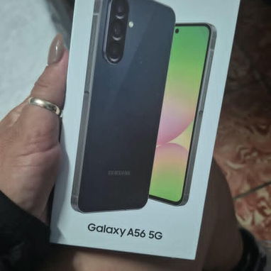 Teléfonos celulares nuevos en su caja listos para estrenar - 10/10