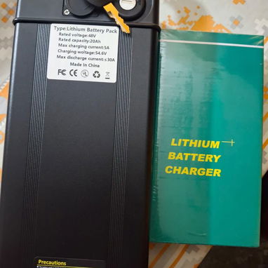 Batería de iones de litio de 48V20Ah, con Cargador, bicicletas eléctricas de 250 W, 350 W, 500 W, 700 W, 900 W, 1000 W. - 3/7