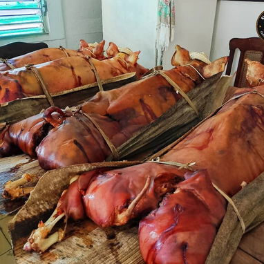 ¿Ya recibiste en casa un sabroso cerdo asado con gorrito? - Img 122369926