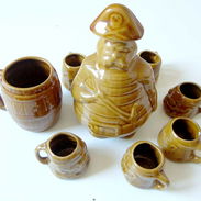 VENDO JUEGO DE 6 TAZAS MAS JARRA MAS BOTELLON (nuevo) - Img 57037478
