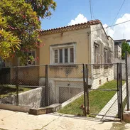Casa independiente en miramar de 2 cuartos y 2 baños. - Img 57948285