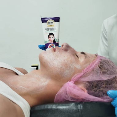 Tratamientos anti acné manchas y arrugas y limpieza facial profunda - Img 119003785