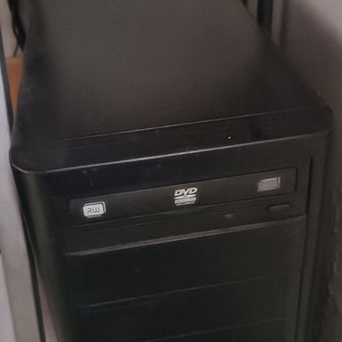 PC completa. Excelentes prestaciones. - 2/4