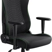 SILLA DE PC RAZER ISKUR V2 X NUEVA EXACTAMENTE hace 21 DÍAS la mandé a traer sellada en caja único dueño - Img 56174895