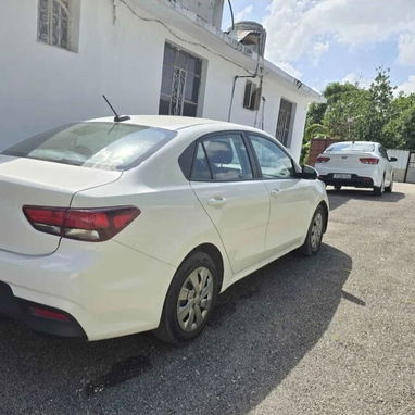 Renta de Autos Automáticos - 6/8