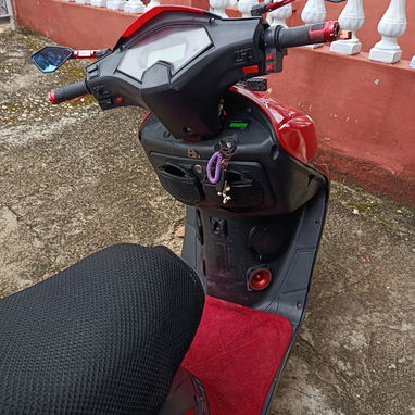 🛵🔥 MOTO ELÉCTRICA + REPUESTOS | GRAN LOTE DE PLÁSTICOS Y PIEZAS | OPORTUNIDAD ⚡🏍️ - 3/9