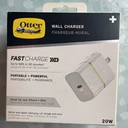 Cargador marca OTTERBOX, original,carga rápida tipo C - Img 54969714
